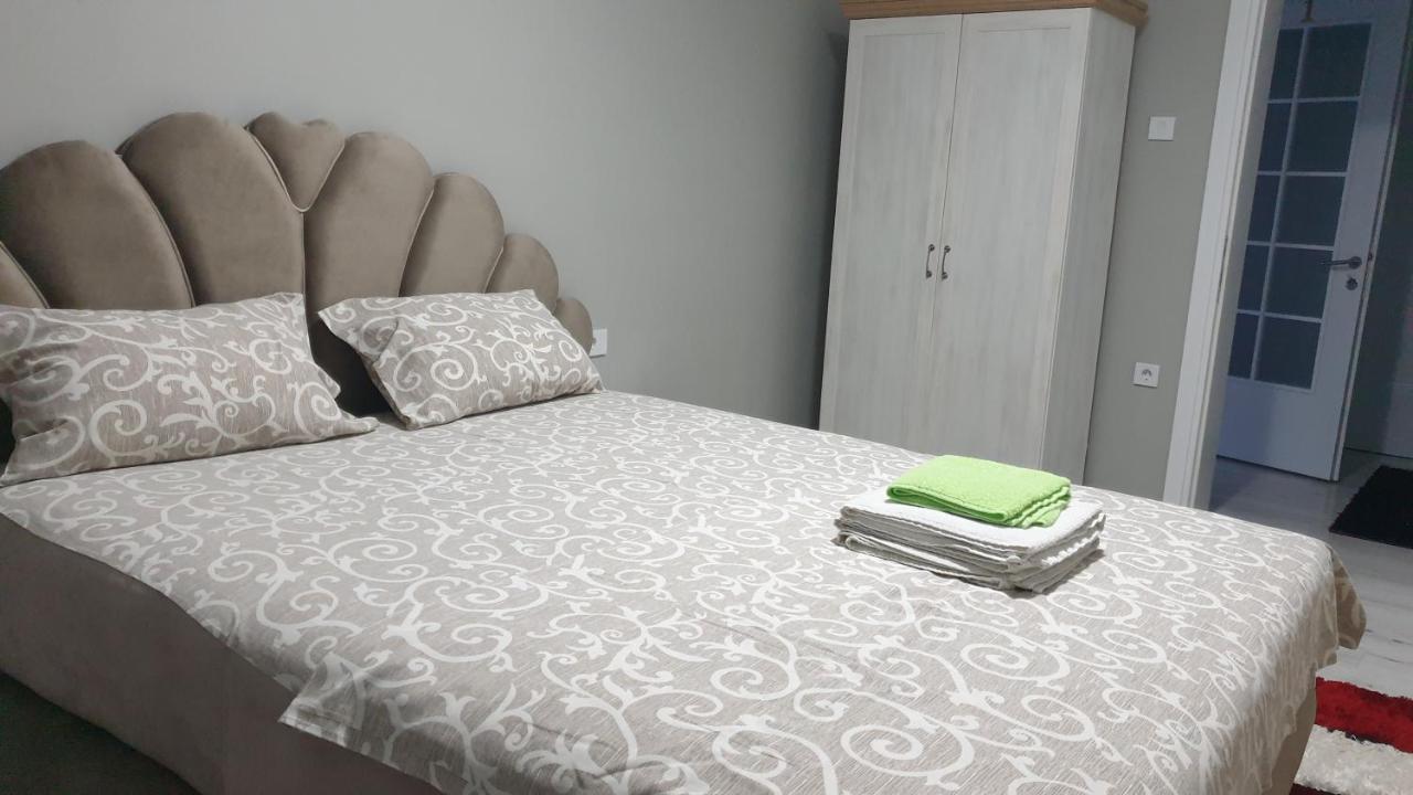 Apartman Sweet Dreams 2 Ni Exteriör bild